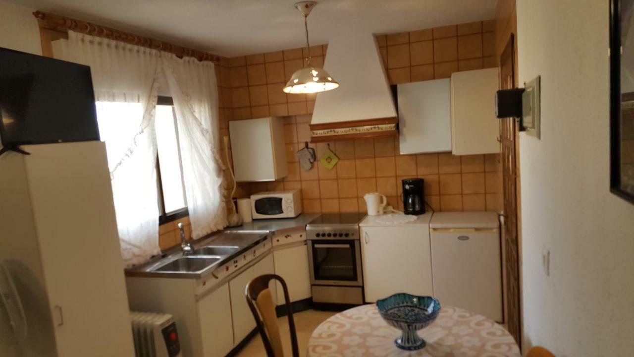 Apartamentos El Tosal 7E カルプ エクステリア 写真