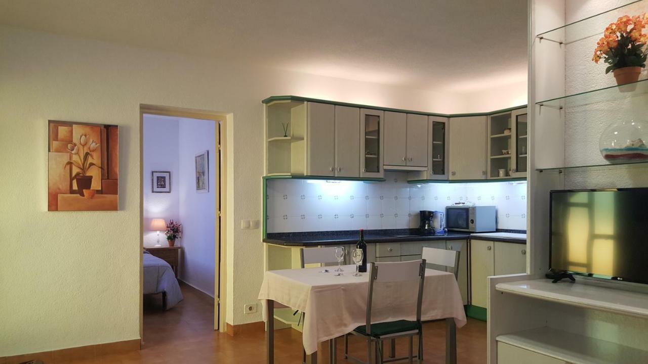 Apartamentos El Tosal 7E カルプ エクステリア 写真